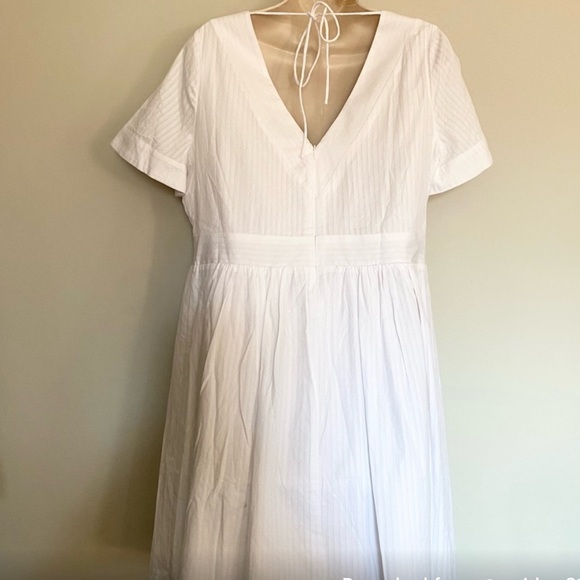Banana Republic Factory medium JACQUARD MINI DRESS back tie white v-neck zipper - Picture 3 of 7